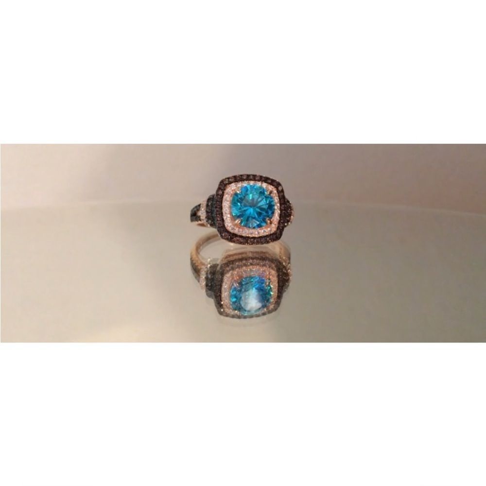 18k Radiant Blue Topaz and Champagne Diamonds Ring - Picture 2 of 7